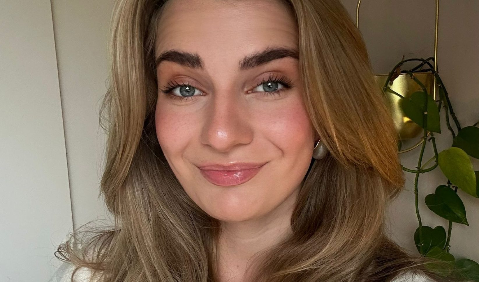 Raadslid Amber krijgt seksistische opmerkingen in de politiek: 'Ga er harder van lopen'