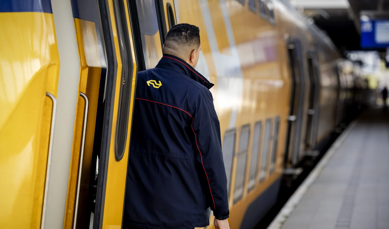 Vrijdag met de trein? Dan wil je dit even lezen