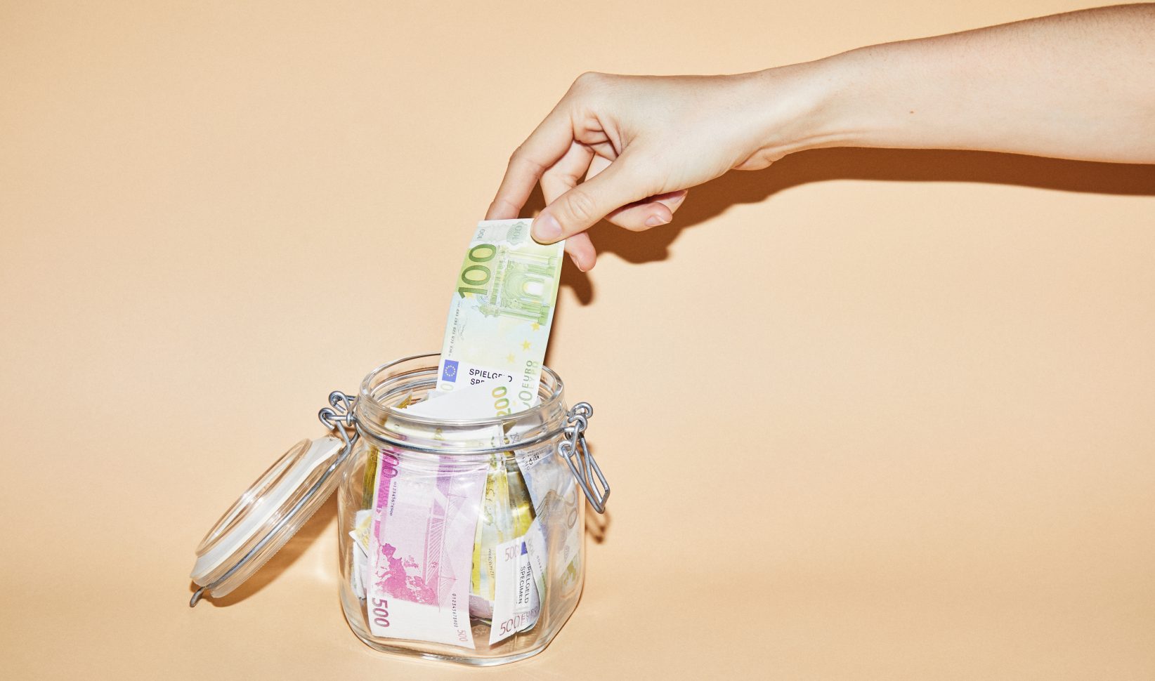 vrouw bijstand terugbetalen marktplaats