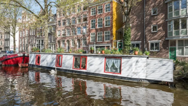 Woonboot met karakter