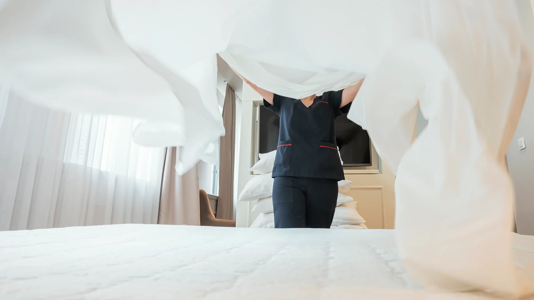 Vera's vent ging ervandoor met de schoonmaakster van zijn moeder: 'Klap in mijn gezicht'
