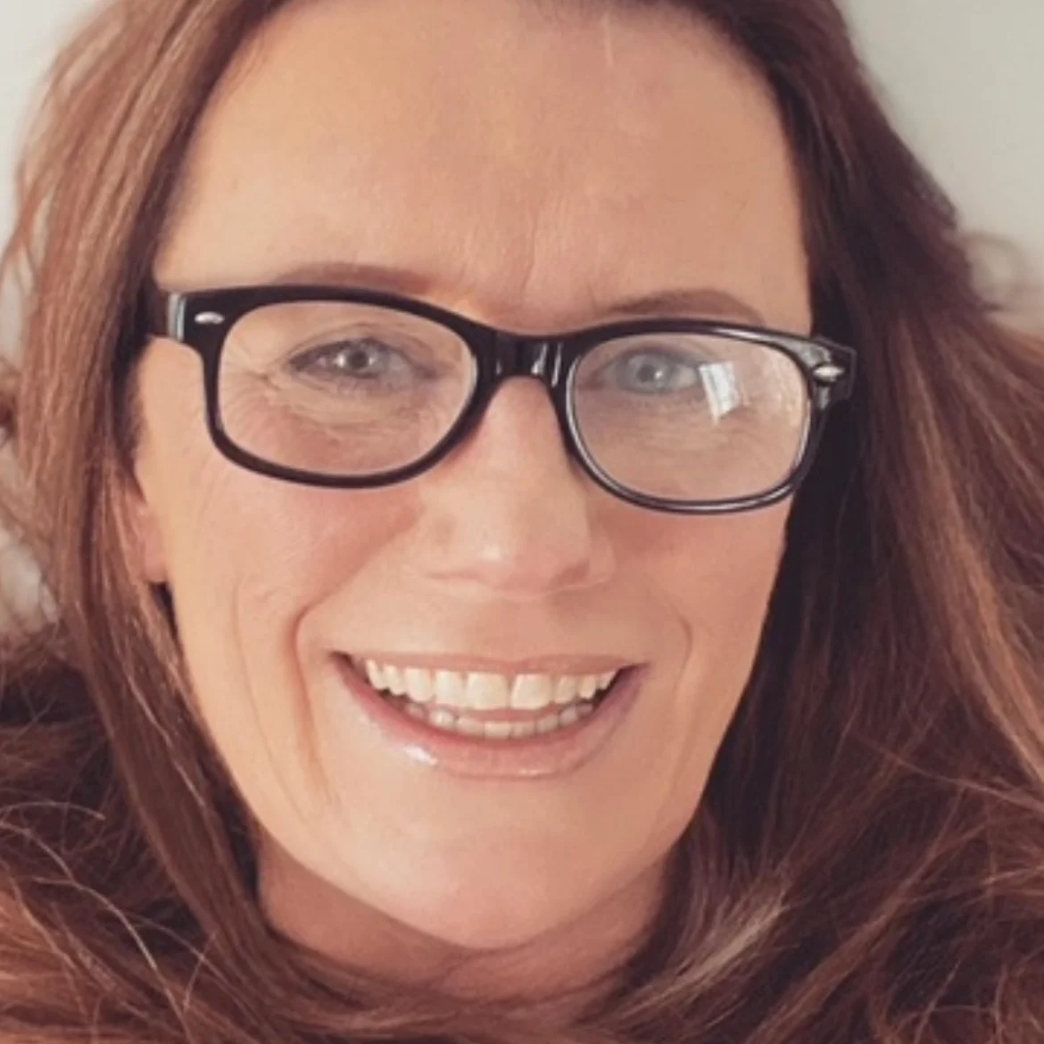 Frieda (62) zorgt voor haar demente moeder: 'Ik heb het aan mijn vader beloofd'