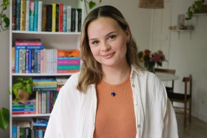 Thumbnail voor Emma opent eigen boekwinkel: 'Ik nam een risico – het was gaaf en overweldigend'