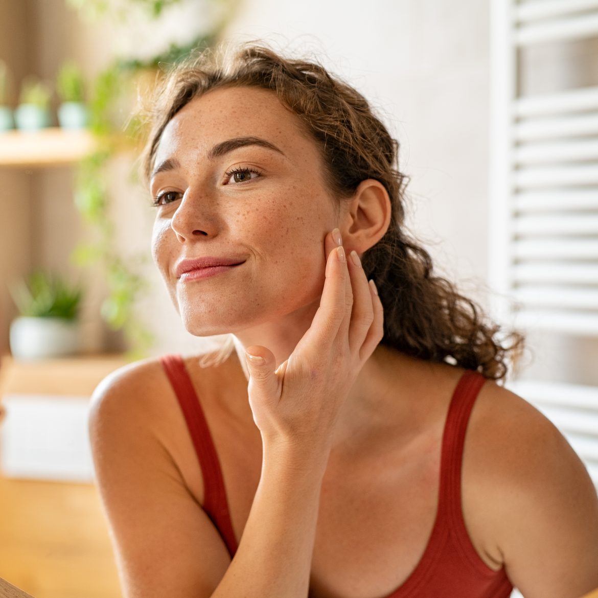 Vrouw, spiegel, onzuivere, huid, te, veel, eiwit, eten, acne