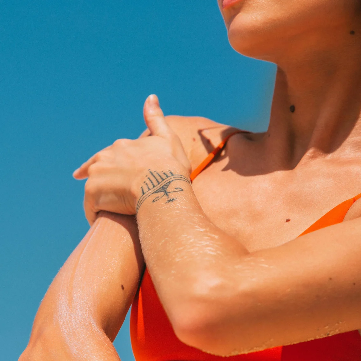 tips, verkleurde, tattoo