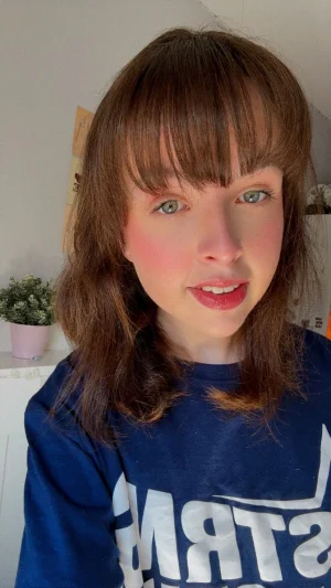 Thumbnail voor Lisa heeft een lichamelijke beperking: 'Daardoor denken mensen dat ik dom ben'