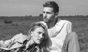 Thumbnail voor Suzan en Freek onthullen geslacht van hun baby: 'Het voelt zo speciaal en kloppend'