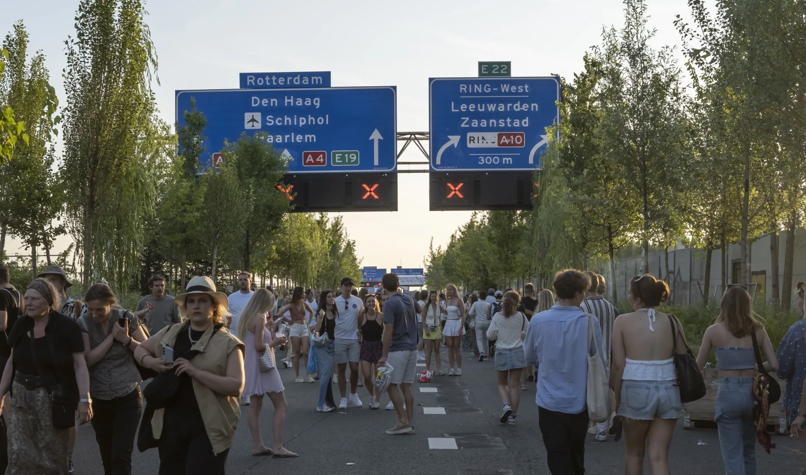 Excuse us? Zóveel euro's aan verkeersborden gestolen tijdens Festival Op de Ring