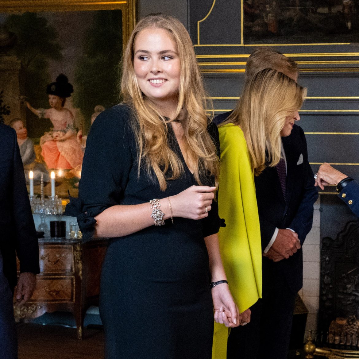 navo top prinses amalia outfit