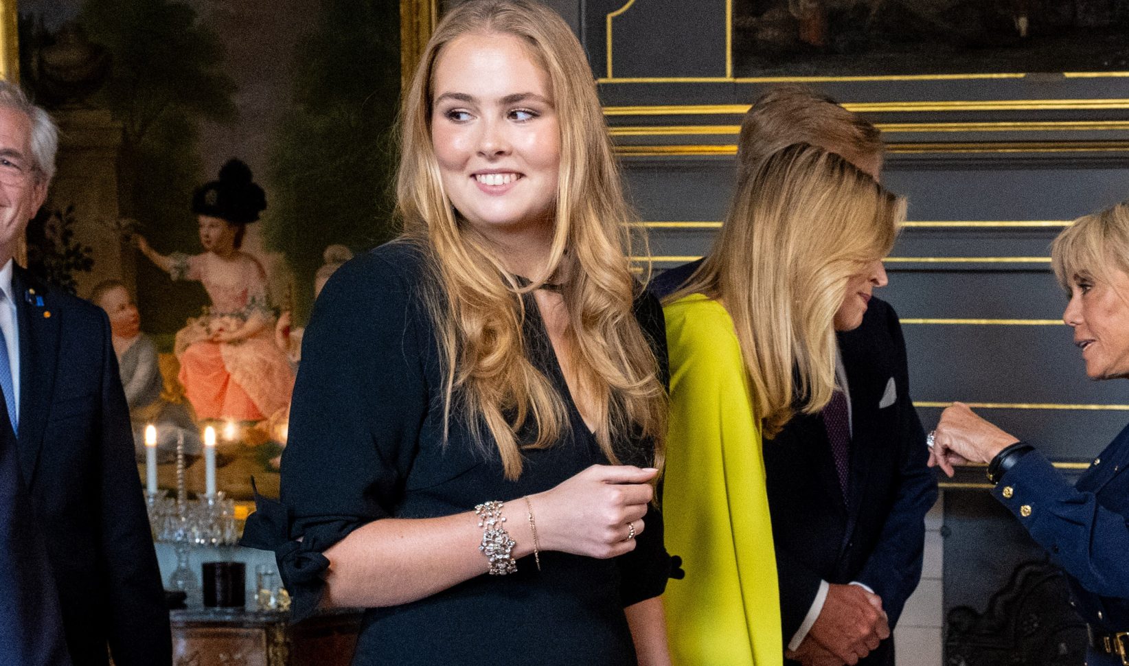 navo top prinses amalia outfit