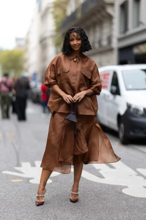 Vrouw draagt co-ord set