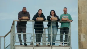 Thumbnail voor Zenuwen nemen toe met finale 'De Verraders' in zicht: 'Ik ga alvast in m'n kist liggen'