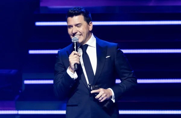 Jan Smit verrast leerling die zijn nummer Tranquilo slecht vindt