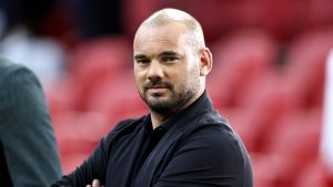 Thumbnail voor Wesley Sneijder (41) over leeftijdsverschil met vriendin Romy (23): 'Als het goed zit, zit het goed'