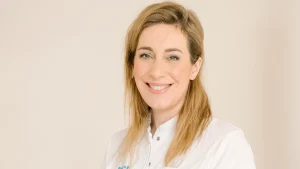 Thumbnail voor Heleen Lameijer veranderde als SEH-arts door het moederschap: 'Postpartum had ik het zwaar'