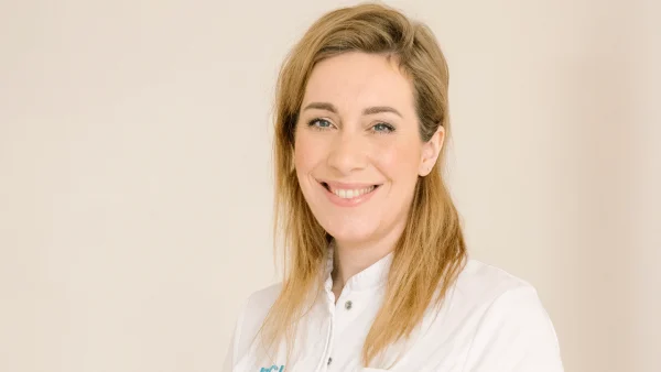Heleen Lameijer veranderde als SEH-arts door het moederschap: 'Postpartum had ik het zwaar'