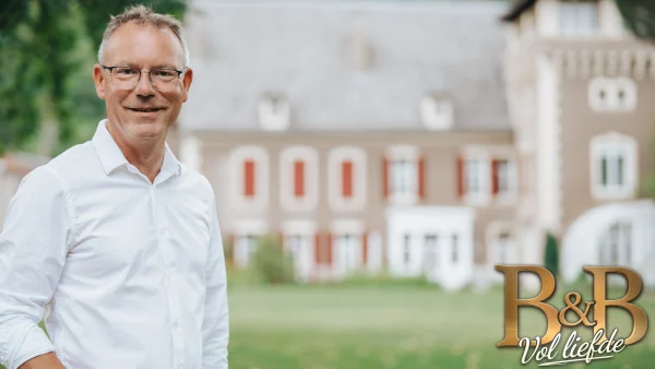 B&B Vol Liefde - promofoto Illya voor zijn Franse kasteel