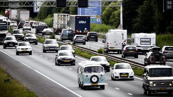 File op de Nederlandse wegen