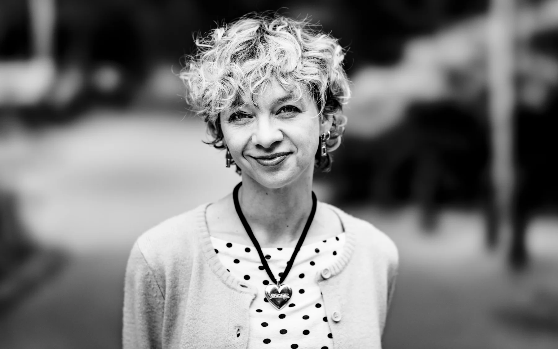 Jacqueline Govaert: 'Als je iets heel snel leert in de mediawereld, is het wel the art of not giving a fuck'