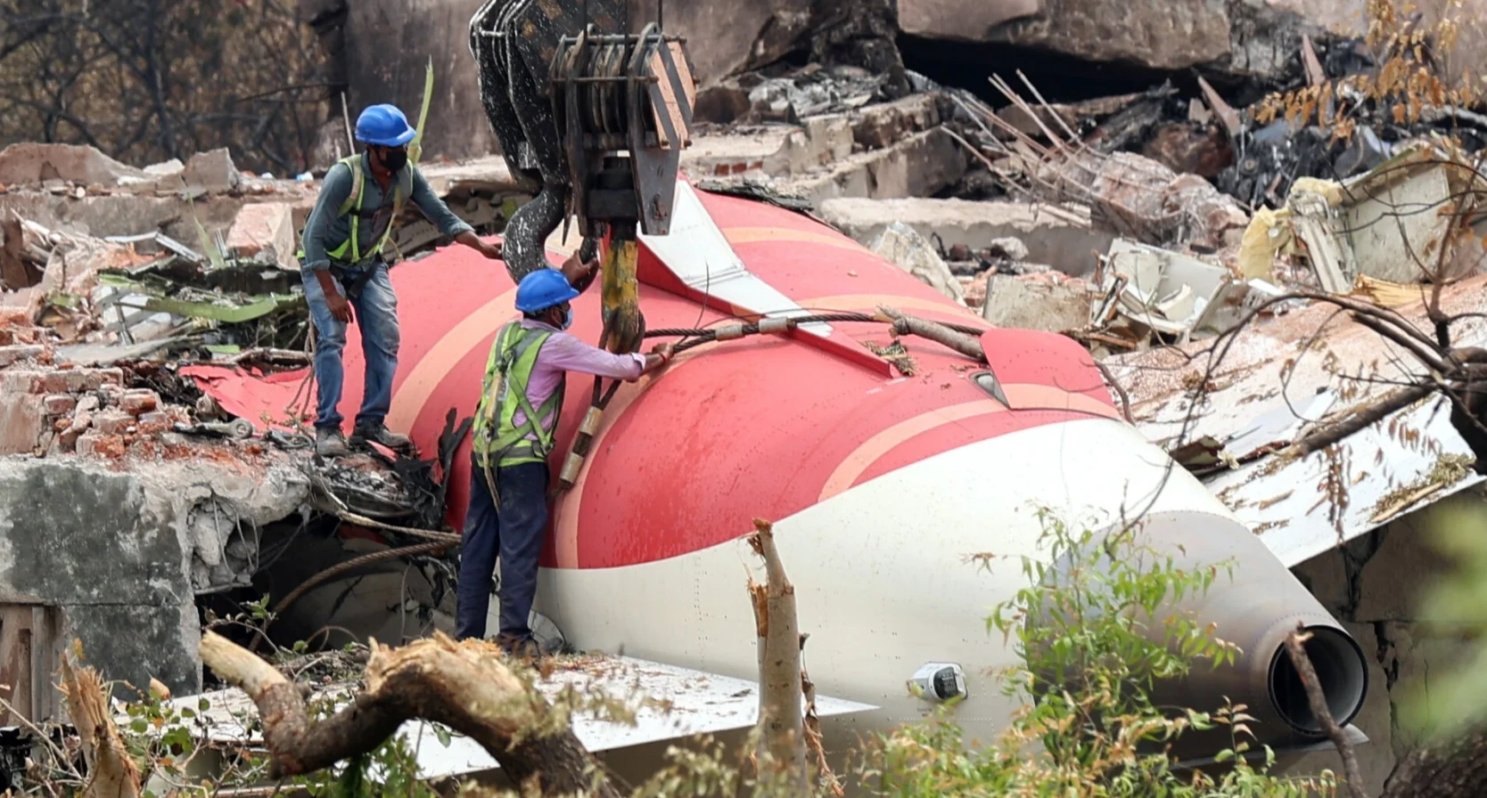 Onderzoek wijst oorzaak vliegtuigcrash Air India uit: 'Verwarring in de cockpit'