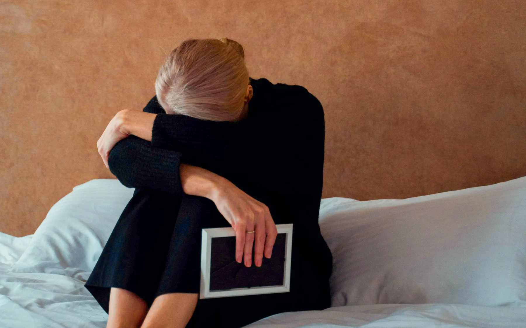 Judith (52) kocht een kast van haar erfenis: 'die houten kast heeft me nog jaren achtervolgd'