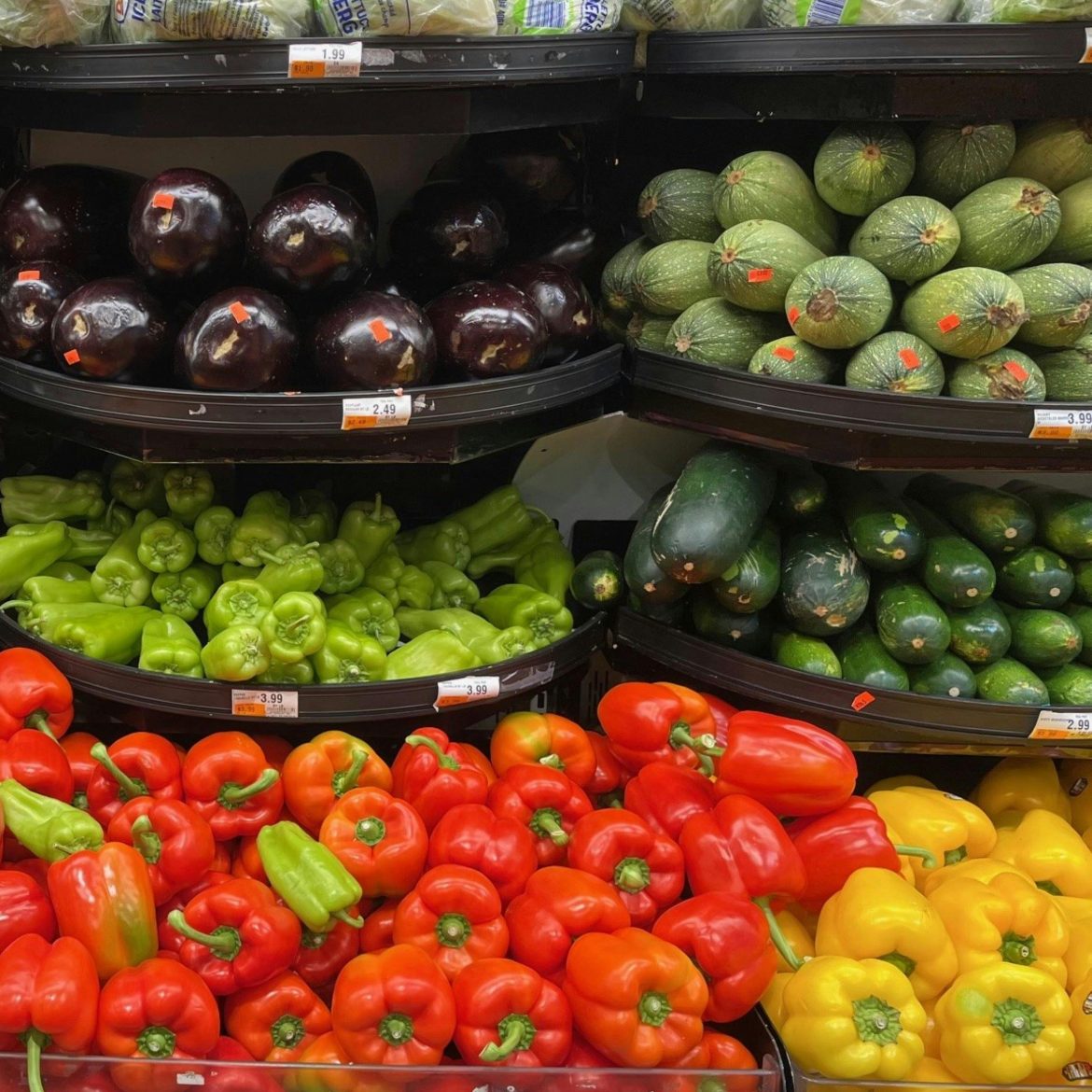 verschillende soorten groenten en fruit eten