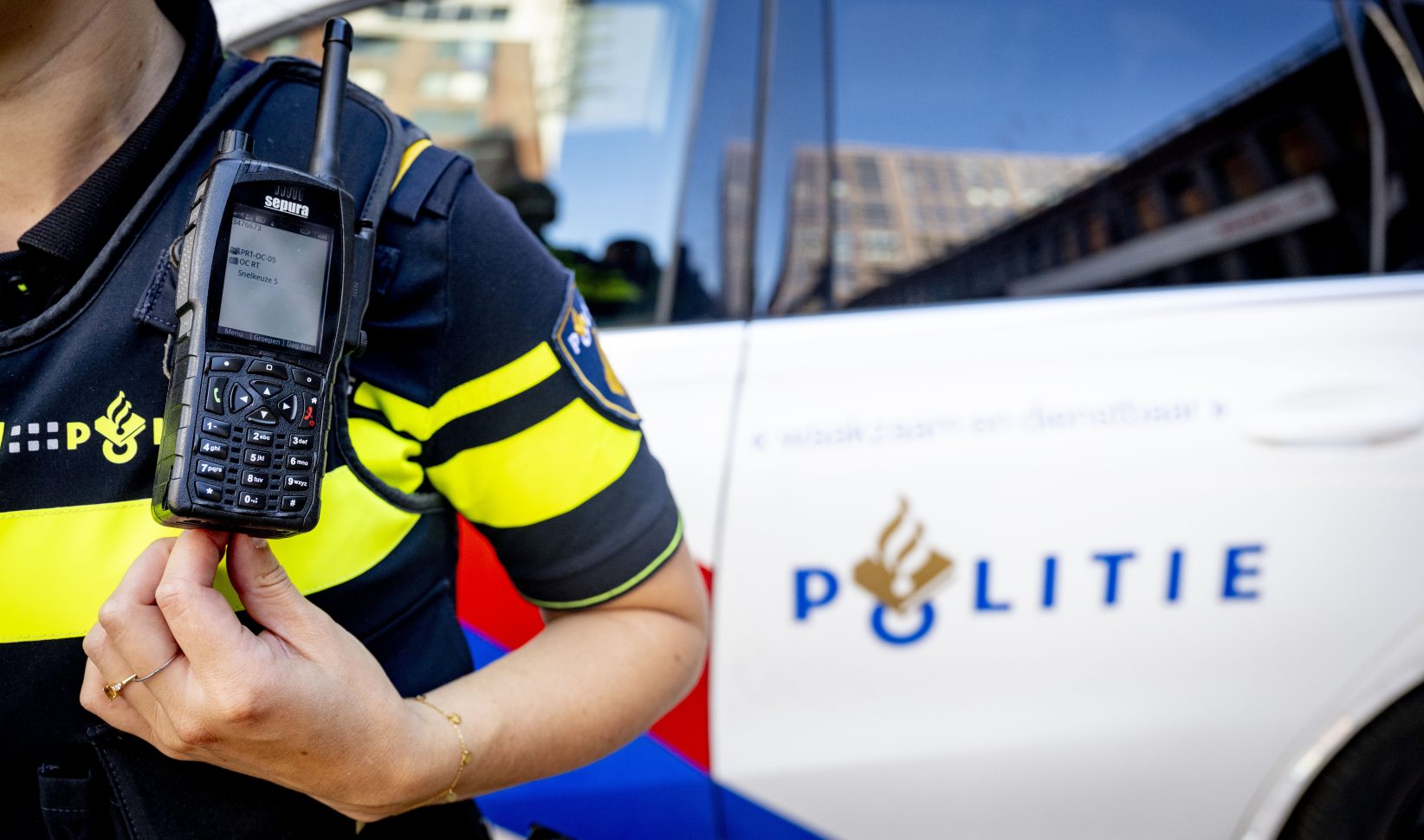 leerkracht neergestoken alblasserdam