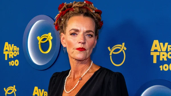 Anne BB Vol Liefde bij de Televizierring