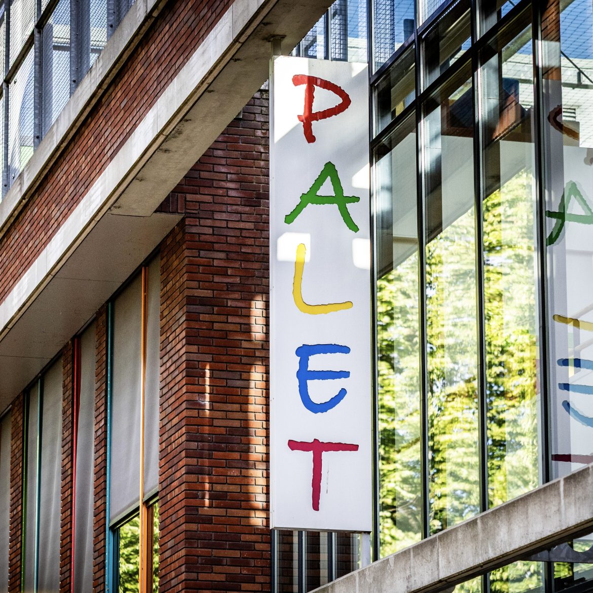 Basisschool Het Palet in Alblasserdam waar meester Recep werkt