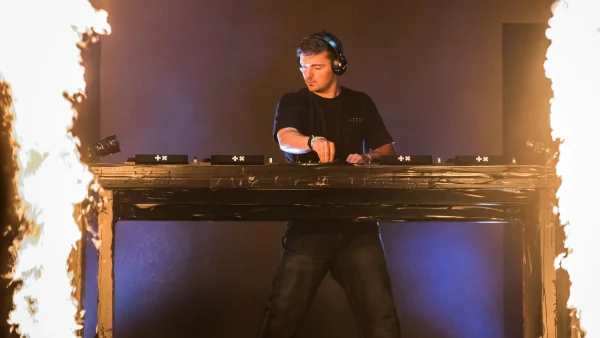 Terug in de tijd: Martin Garrix deelt eerste 'Tomorrowland'-optreden van meer dan tien jaar geleden