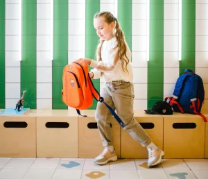 Thumbnail voor Meisje (10) uit Tilburg vindt giftige én zwangere schorpioen in Shein-schooltas