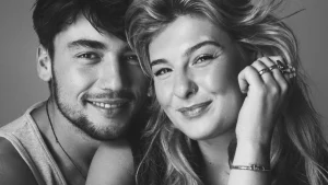 Thumbnail voor Joy en Daní uit 'B&B Vol Liefde' onthullen geslacht van hun baby: 'Jij dacht het al, hè?'