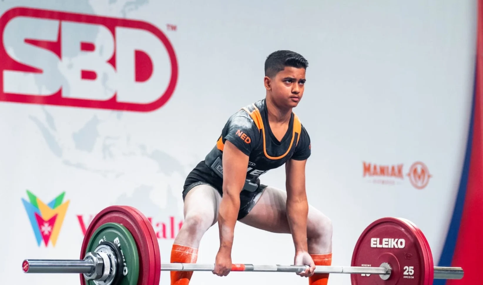 Suhana deadlift