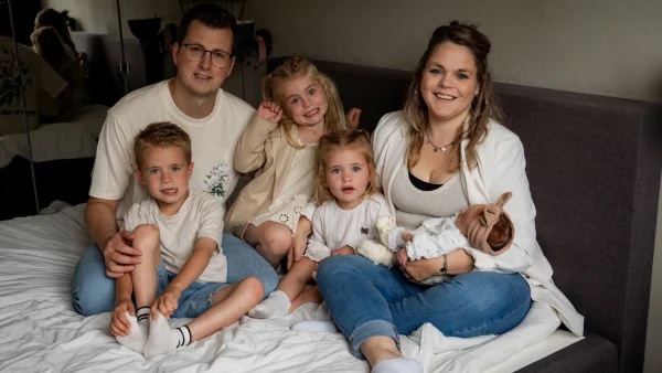 Erica kreeg ernstig lekkende hartklep tijdens vierde zwangerschap