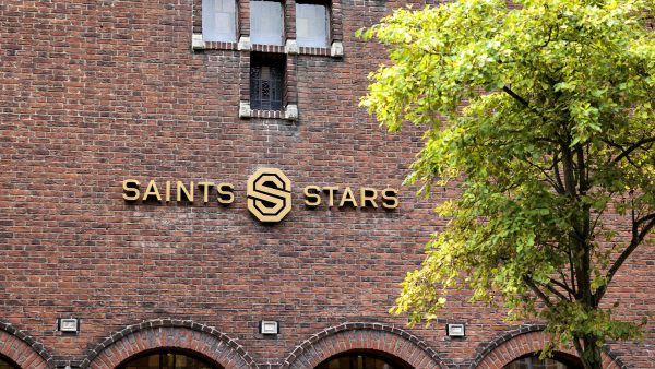 Management schoonmaakteam van luxe sportschool 'Saints & Stars' op non-actief na berichten over uitbuiting