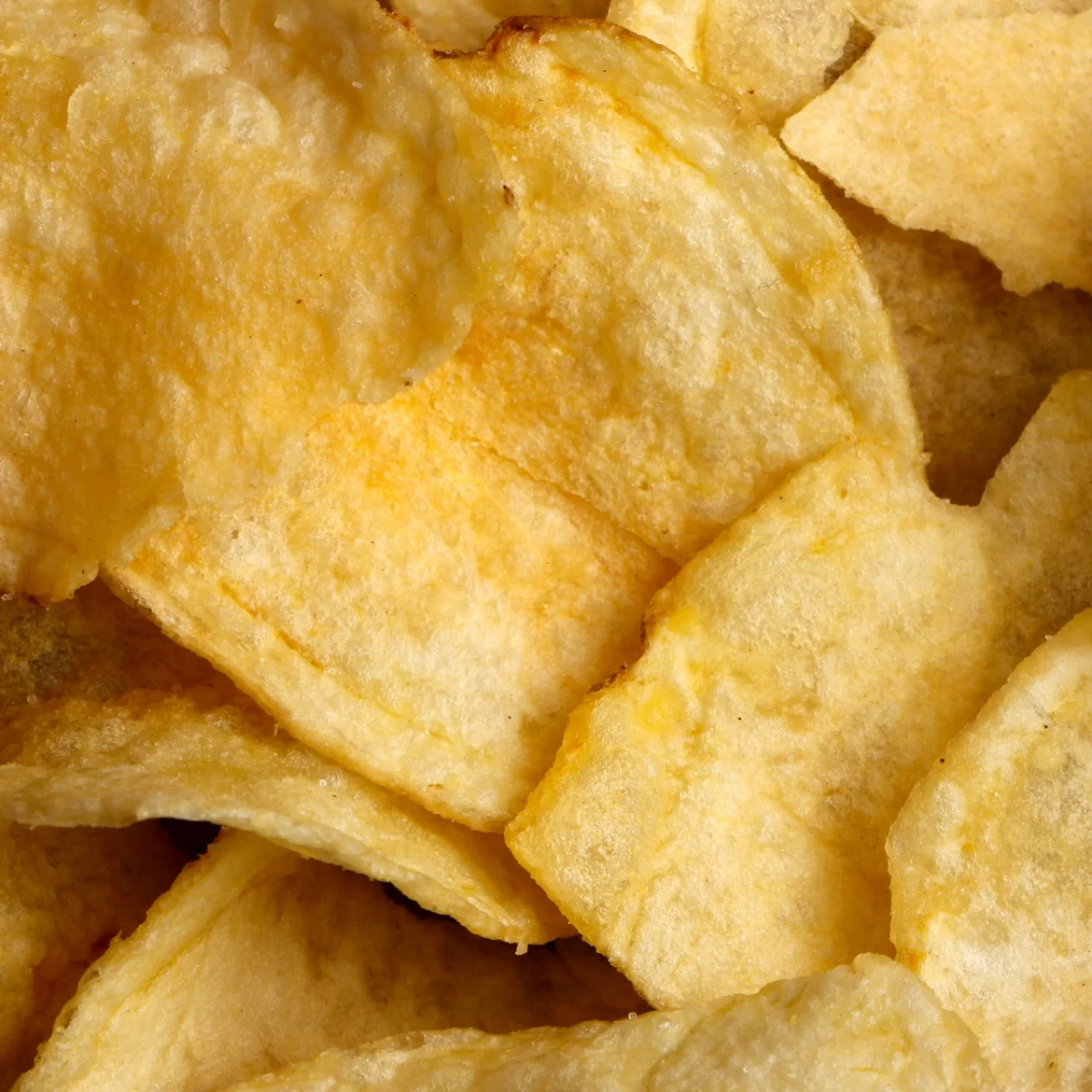 Chips met 9 volt batterijsmaak