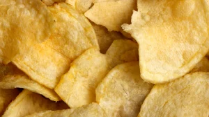 Thumbnail voor Wil jij chips met de smaak van een 9-volt-batterij? Dit chipsmerk lanceert het (en experts zijn verbaasd)