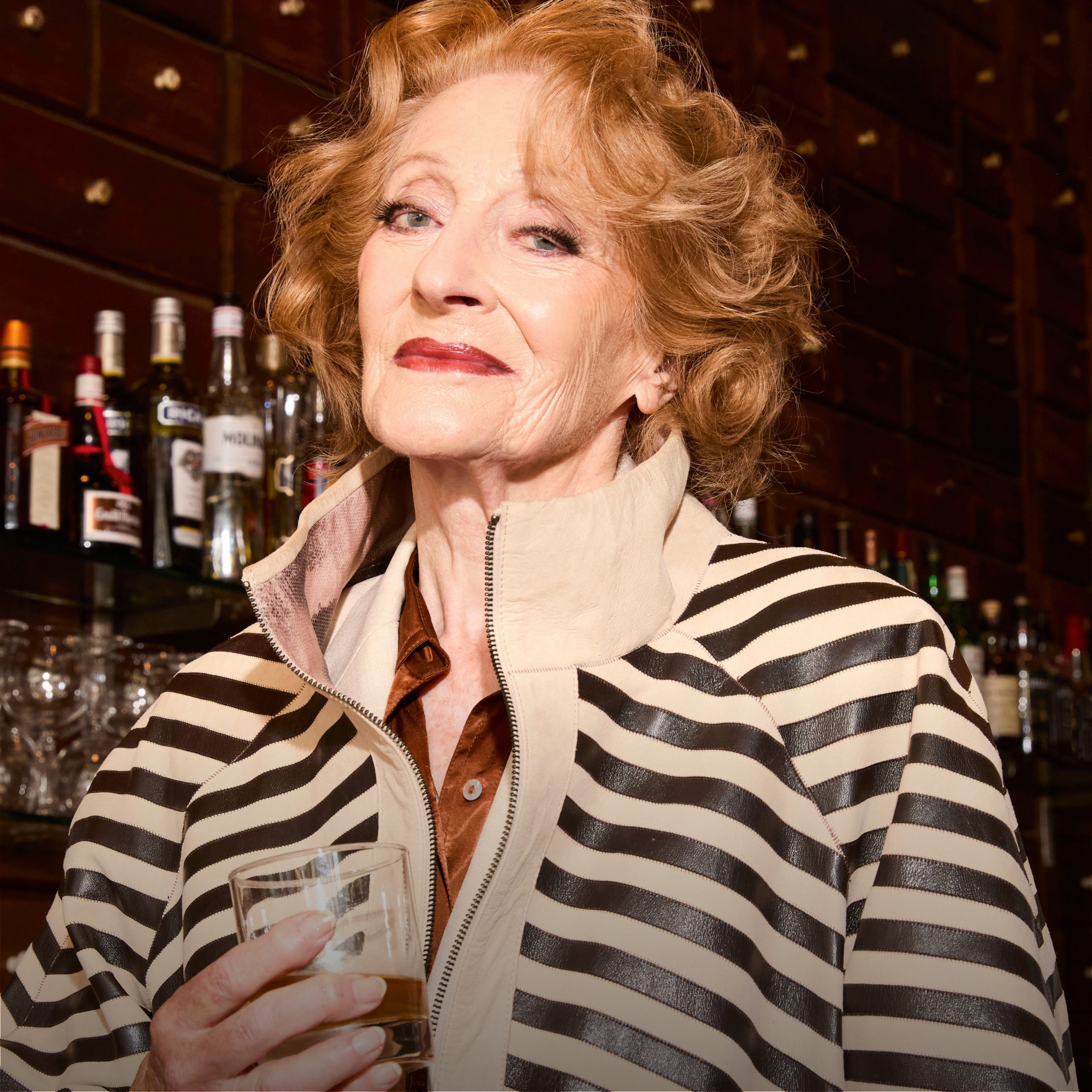 ‘Als ik vrij ben, trakteer ik mezelf op een glas whisky, wat knabbels en een sigaret’