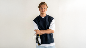 Thumbnail voor Dit zijn de beste supermarktwijnen onder de € 10 volgens wijnkenner Pepijn Diepstraten