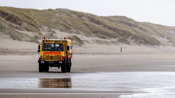 Gevaarlijke mui op Texel: één persoon verdronken bij incident met drie drenkelingen