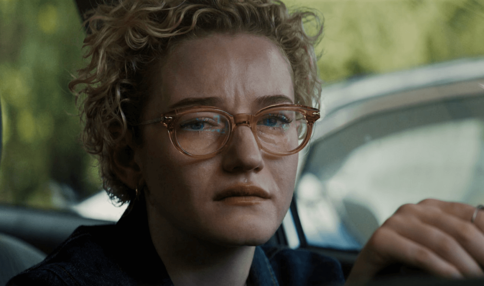 weapons thriller julia garner