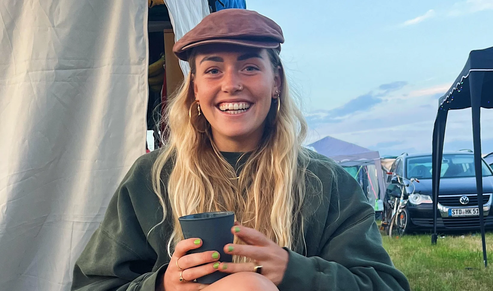 Noor B&B Vol Liefde 2024 voor Mike Spanje lachend