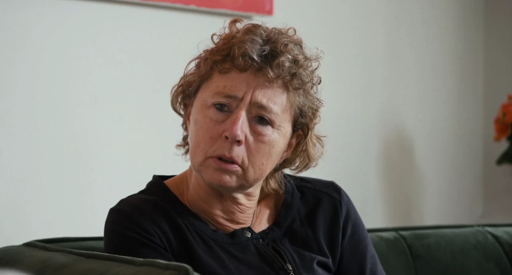 Moeder Carlo Heuvelman rouwt in documentaire ‘Mallorca: de nacht en de nasleep’: ‘Het is te moeilijk’