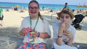 Thumbnail voor Melinda (43) is mantelzorger van haar gezin: 'Voelt als een orkaan die niet te stoppen is'