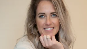 Thumbnail voor Daniëlle verbrak het contact met haar moeder na een fysieke aanval: ‘Hoe kon ze dit doen?’
