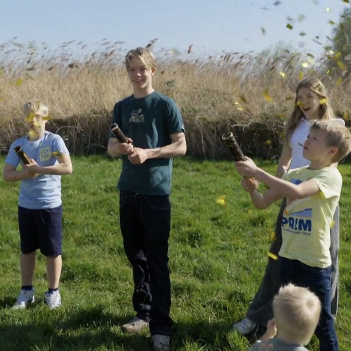 Een Huis Vol-familie Blom tijdens Gender Reveal