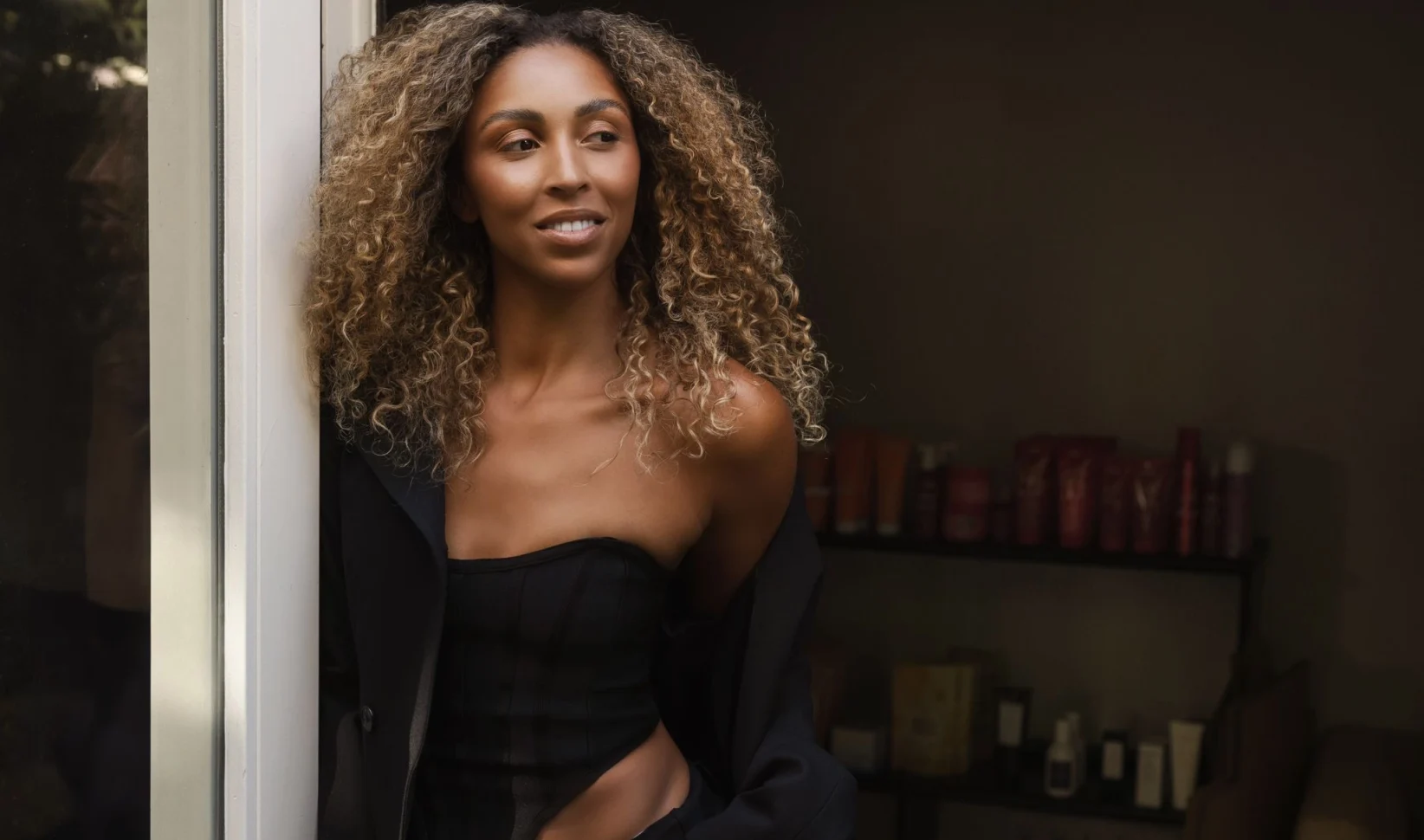 Jessy Lauhouh krullen platform Byoode Haircare