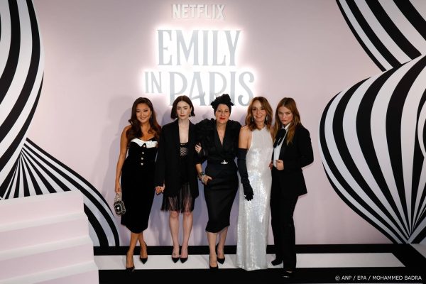 Cast van de serie Emily in Paris