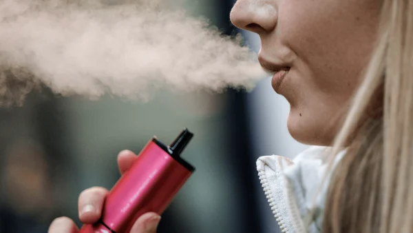 Nog steeds illegale vapes aangeboden via Snapchat