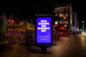 Thumbnail voor Dolle Mina's eisen de nacht terug met actie: zo kun jij (online) meedoen